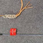 KATTEVIPPE CHEROKEE GRÅ/ORANGE 108CM